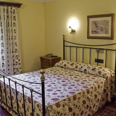 Posada Casa De Don Guzman Vega de Pas Kültér fotó