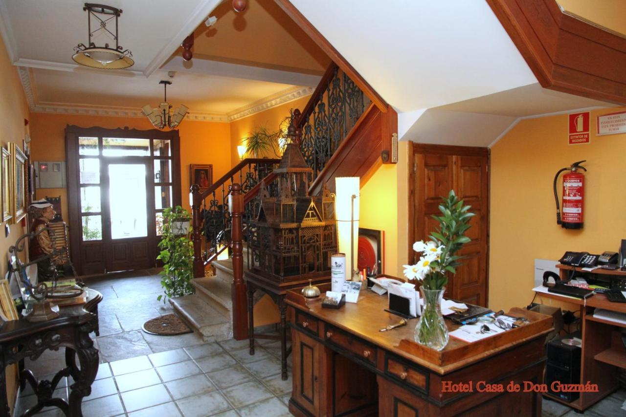 Posada Casa De Don Guzman Vega de Pas Kültér fotó