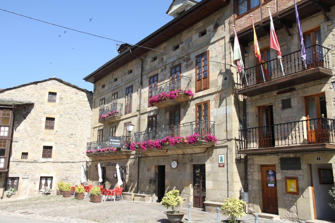 Posada Casa De Don Guzman Vega de Pas Kültér fotó
